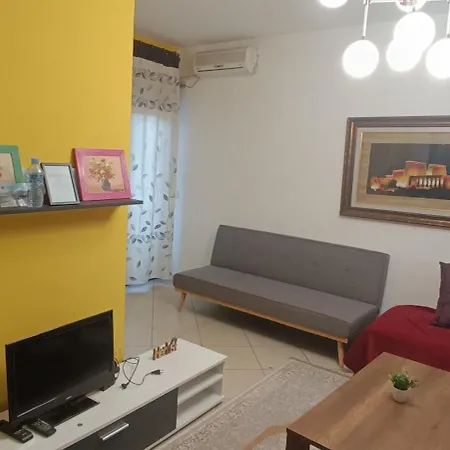 Central 1+1 Ap With Balcony Tirana Exterior photo